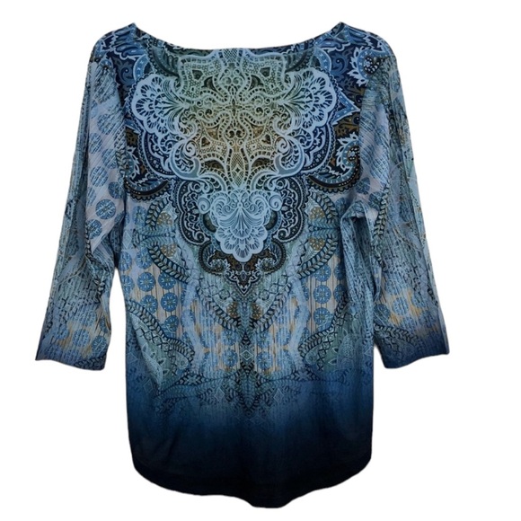 ✨SOLD✨ World Unity Pattern Tunic - Picture 5 of 8